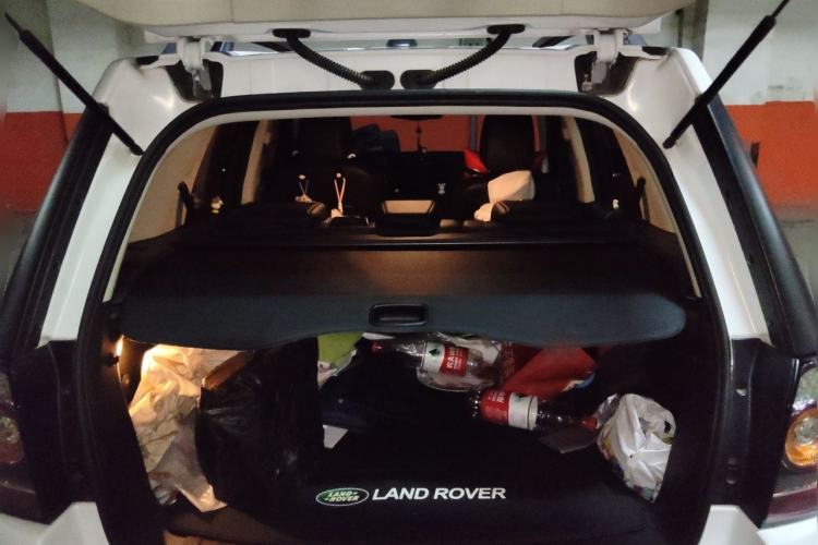 Used Land Rover Freelander 2 2013 2.0T Si4 SE Gasoline Edition Trunk