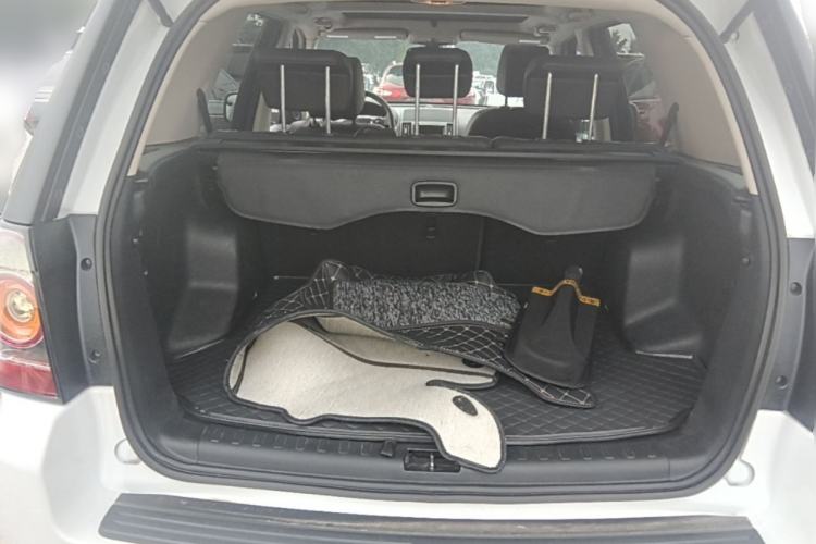 Used Land Rover Freelander 2 2013 2.0T Si4 SE Gasoline Edition Trunk