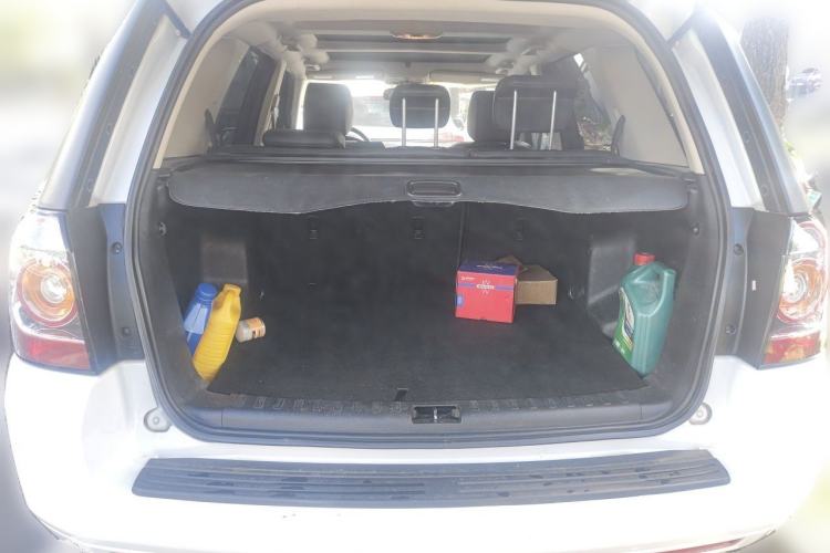 Used Land Rover Freelander 2 2013 2.0T Si4 SE Gasoline Edition Trunk