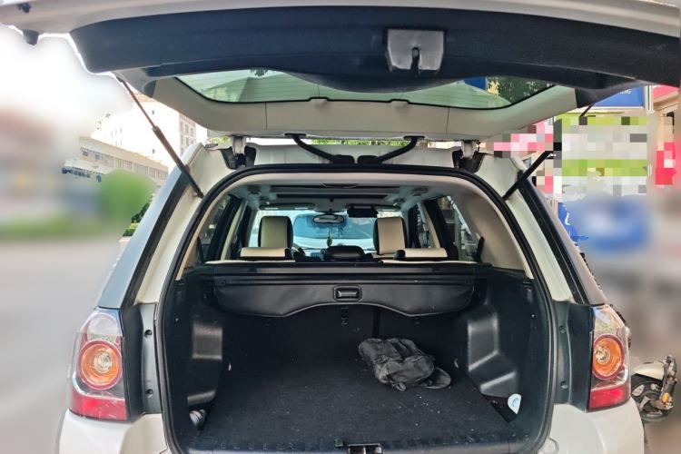 Used Land Rover Freelander 2 2013 2.0T Si4 SE Gasoline Edition Trunk