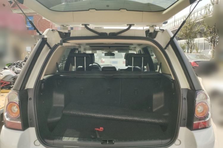 Used Land Rover Freelander 2 2013 2.0T Si4 Dynamic Limited Edition Trunk