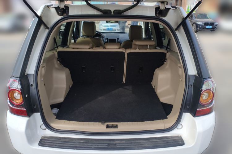 Used Land Rover Freelander 2 2013 2.2T SD4 SE Diesel Edition Trunk