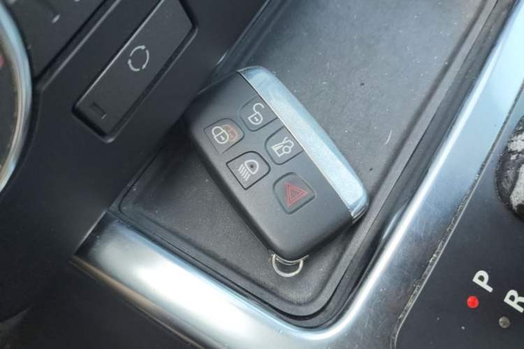 Used Land Rover Freelander 2 2013 2.2T SD4 S Diesel Version Vehicle Key