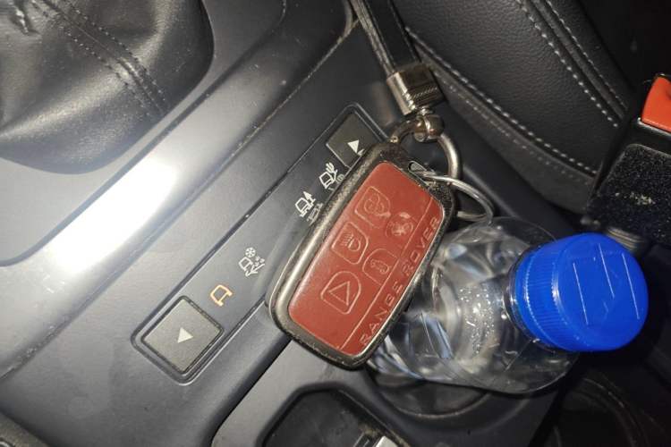 Used Land Rover Freelander 2 2013 2.2T SD4 Xuedong Limited Edition Vehicle Key