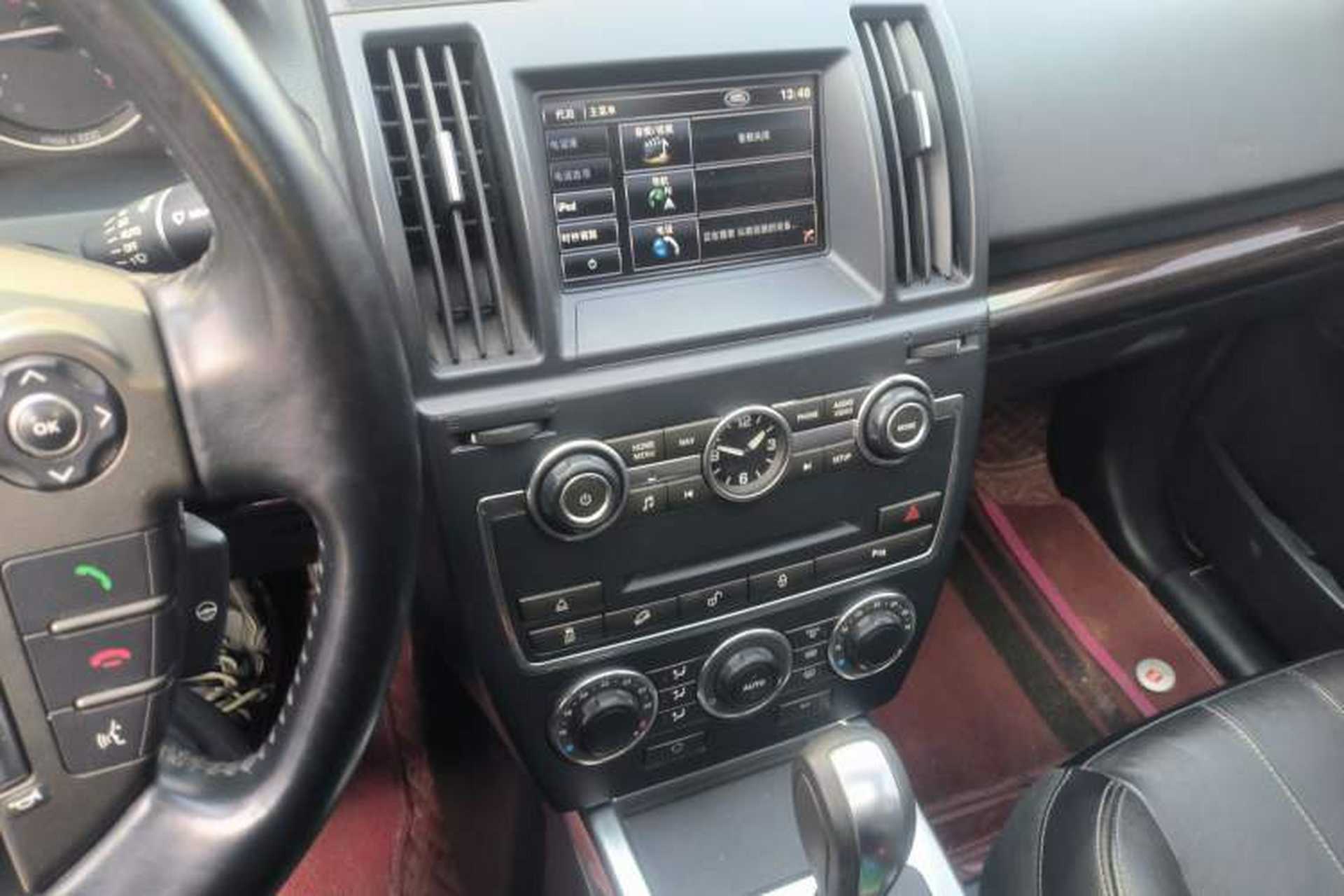 Used Land Rover Freelander 2 2014 2.0T Si4 SE Gasoline Version Audio And AC Panel