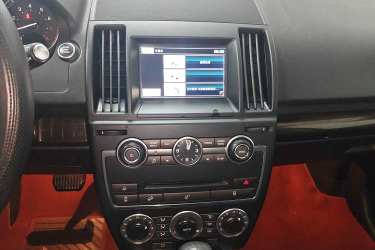 Used Land Rover Freelander 2 2014 2.0T Si4 SE Gasoline Version Audio And AC Panel
