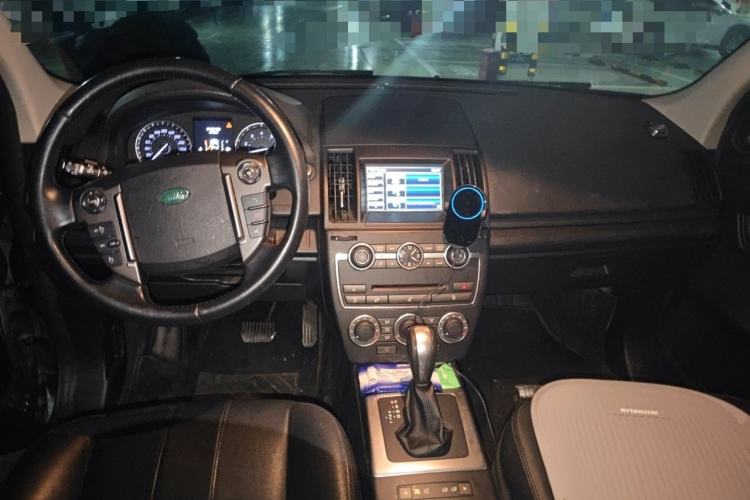 Used Land Rover Freelander 2 2014 2.0T Si4 S Gasoline Version Center Console