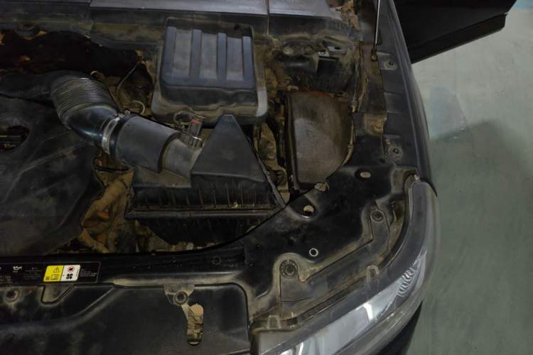 Used Land Rover Freelander 2 2014 2.0T Si4 SE Gasoline Version Engine Bay Left