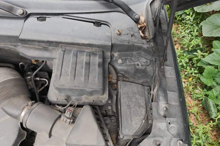 Used Land Rover Freelander 2 2014 2.0T Si4 SE Gasoline Version Engine Bay Left