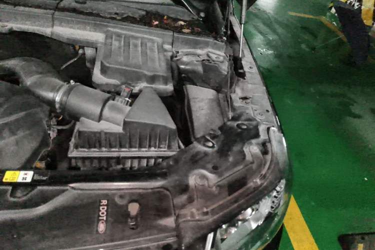 Used Land Rover Freelander 2 2014 2.0T Si4 HSE Gasoline Edition Engine Bay Left