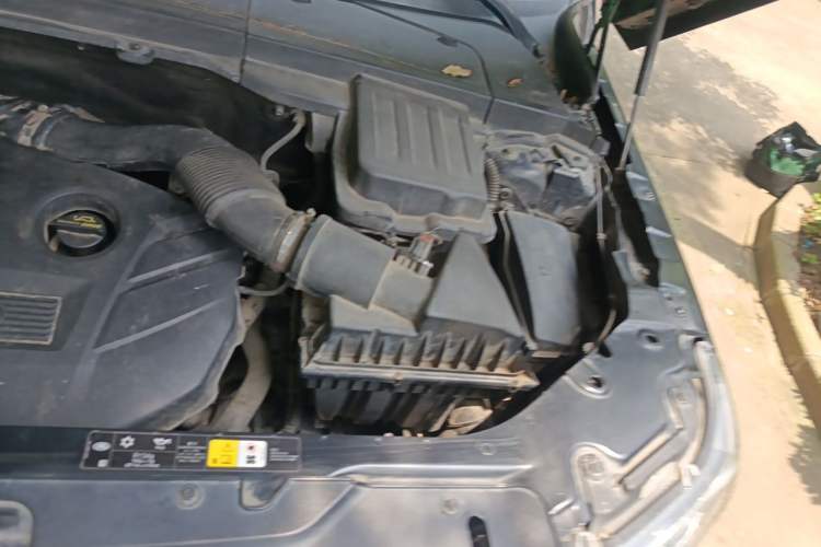 Used Land Rover Freelander 2 2014 2.0T Si4 HSE Gasoline Edition Engine Bay Left