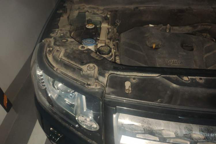 Used Land Rover Freelander 2 2014 2.0T Si4 SE Gasoline Version Engine Bay Right