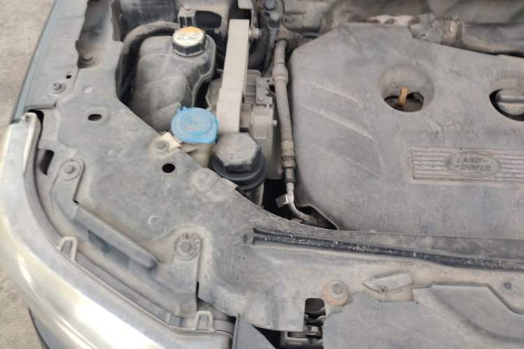 Used Land Rover Freelander 2 2014 2.0T Si4 SE Gasoline Version Engine Bay Right