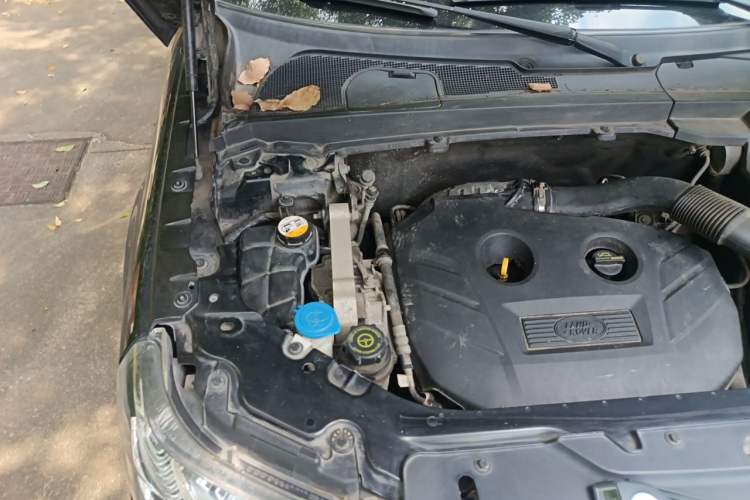 Used Land Rover Freelander 2 2014 2.0T Si4 HSE Gasoline Edition Engine Bay Right