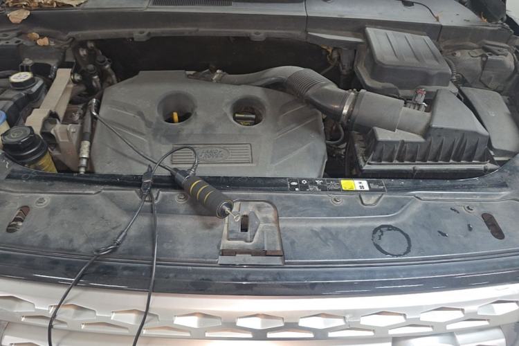 Used Land Rover Freelander 2 2014 2.0T Si4 SE Gasoline Version Engine Bay