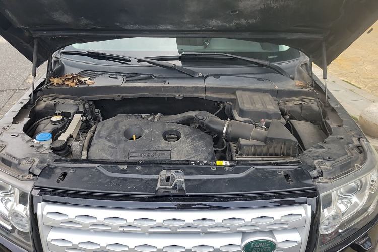 Used Land Rover Freelander 2 2014 2.0T Si4 SE Gasoline Version Engine Bay