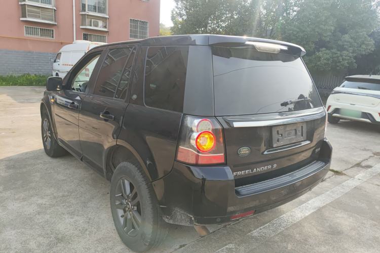 Used Land Rover Freelander 2 2014 2.2T SD4 SE Diesel Edition Exterior 2