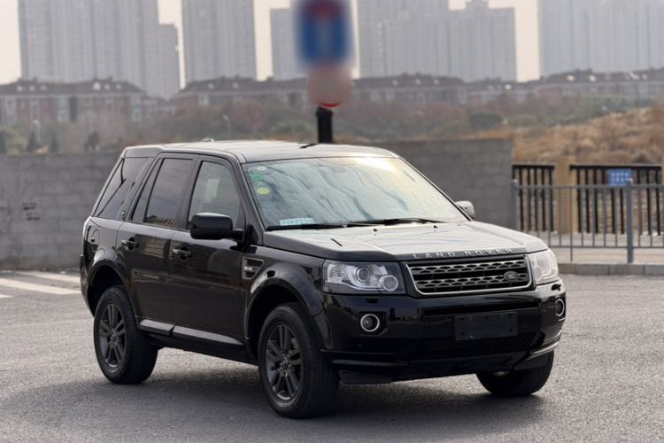 Used Land Rover Freelander 2 2014 2.2T SD4 SE Diesel Edition Exterior 4