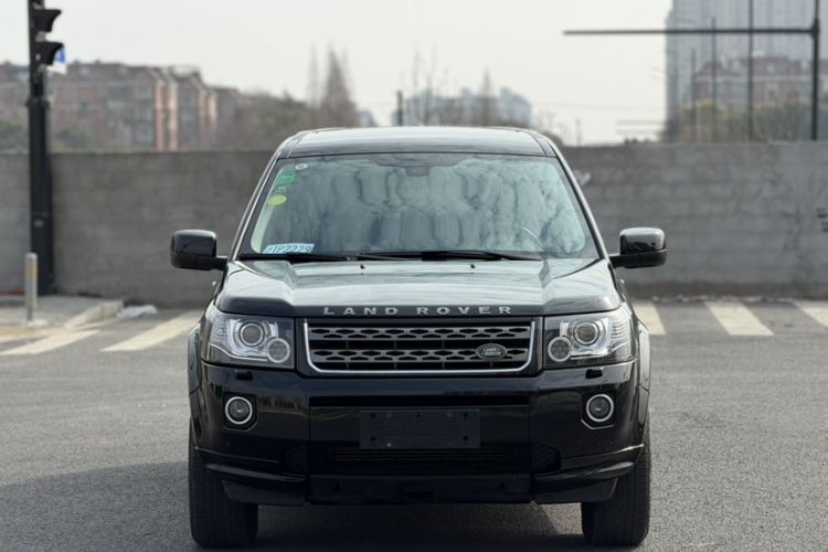 Used Land Rover Freelander 2 2014 2.2T SD4 SE Diesel Edition Exterior 5