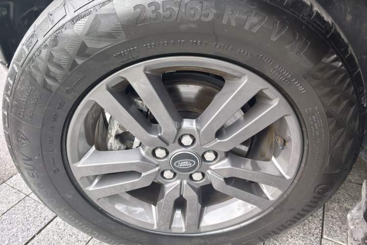 Used Land Rover Freelander 2 2014 2.2T SD4 SE Diesel Edition Exterior 6