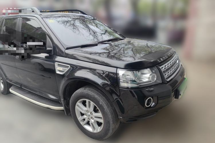 Used Land Rover Freelander 2 2014 2.0T Si4 SE Gasoline Version Front Right 45 Deg