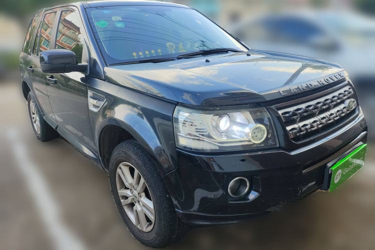 Used Land Rover Freelander 2 2014 2.0T Si4 SE Gasoline Version Front Right 45 Deg
