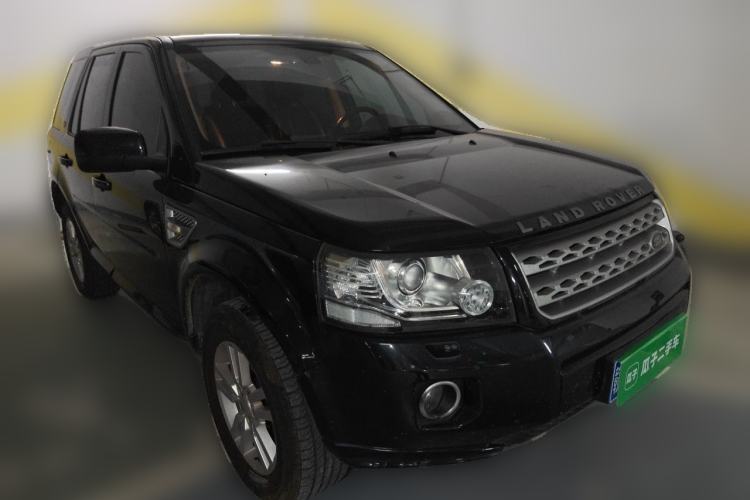 Used Land Rover Freelander 2 2014 2.0T Si4 SE Gasoline Version Front Right 45 Deg