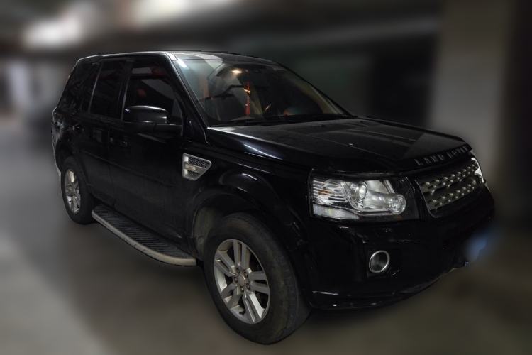Used Land Rover Freelander 2 2014 2.0T Si4 SE Gasoline Version Front Right 45 Deg