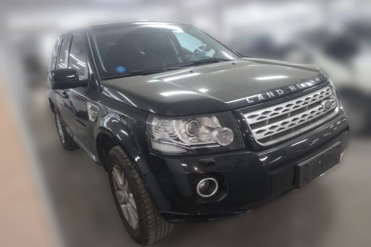 Used Land Rover Freelander 2 2014 2.0T Si4 SE Gasoline Version Front Right 45 Deg