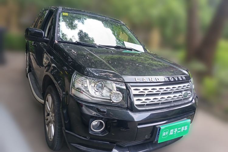 Used Land Rover Freelander 2 2014 2.0T Si4 HSE Gasoline Edition Front Right 45 Deg