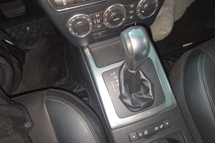 Used Land Rover Freelander 2 2014 2.0T Si4 SE Gasoline Version Gear Lever