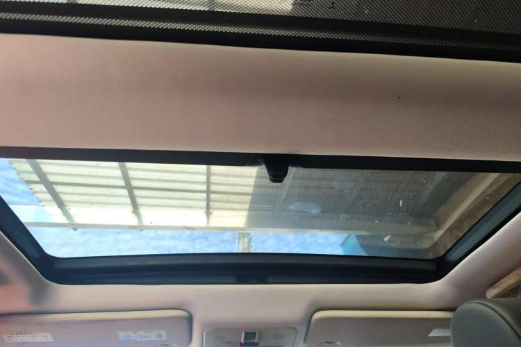 Used Land Rover Freelander 2 2014 2.0T Si4 SE Gasoline Version Headliner