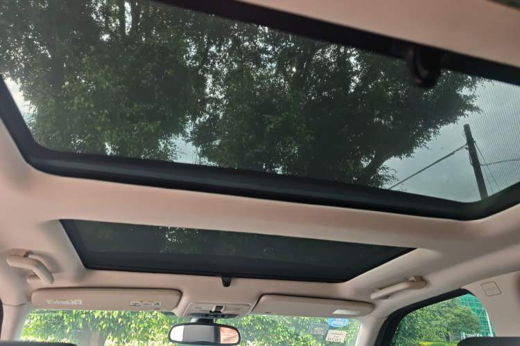 Used Land Rover Freelander 2 2014 2.0T Si4 SE Gasoline Version Headliner