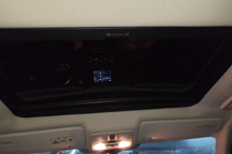 Used Land Rover Freelander 2 2014 2.0T Si4 SE Gasoline Version Headliner