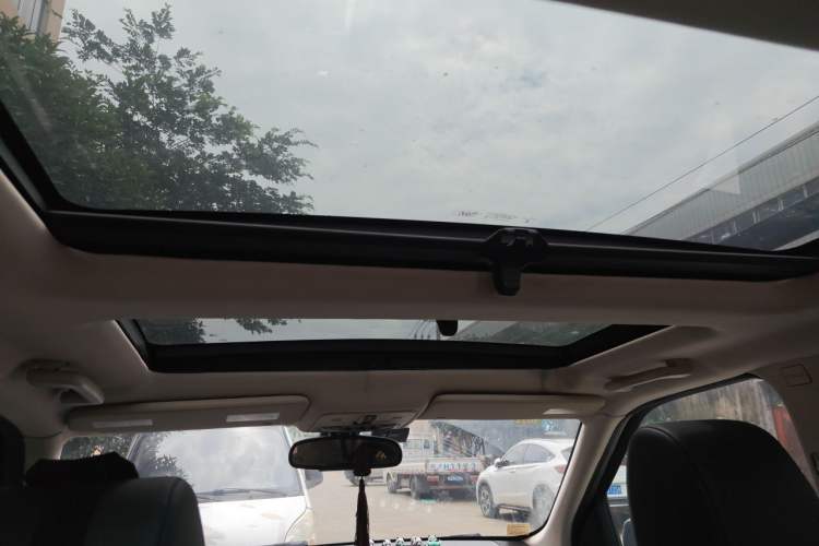 Used Land Rover Freelander 2 2014 2.0T Si4 SE Gasoline Version Headliner