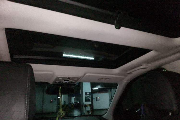 Used Land Rover Freelander 2 2014 2.0T Si4 HSE Gasoline Edition Headliner