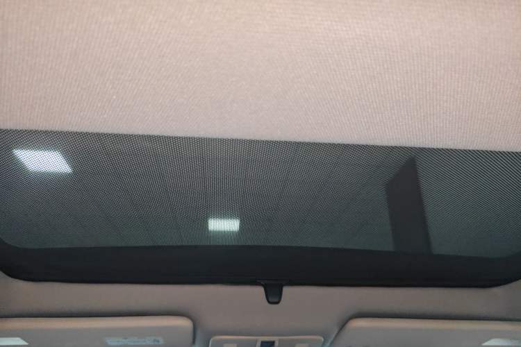 Used Land Rover Freelander 2 2014 2.0T Si4 SE Gasoline Version Headliner