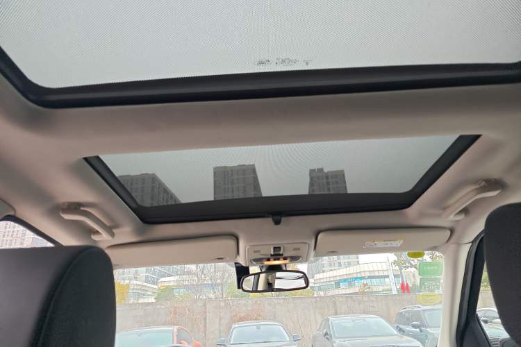 Used Land Rover Freelander 2 2014 2.2T SD4 SE Diesel Edition Headliner