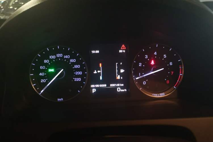 Used Land Rover Freelander 2 2014 2.0T Si4 SE Gasoline Version Instrument Cluster