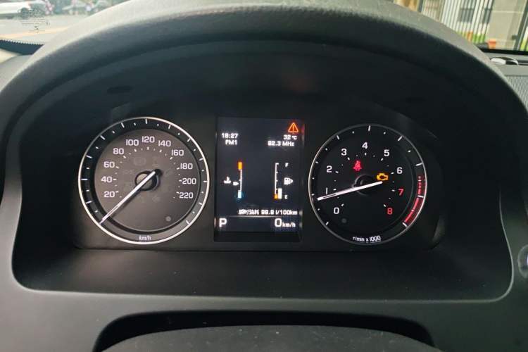 Used Land Rover Freelander 2 2014 2.0T Si4 SE Gasoline Version Instrument Cluster