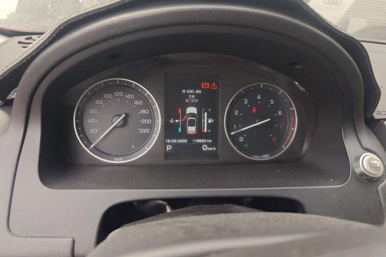Used Land Rover Freelander 2 2014 2.0T Si4 HSE Gasoline Edition Instrument Cluster