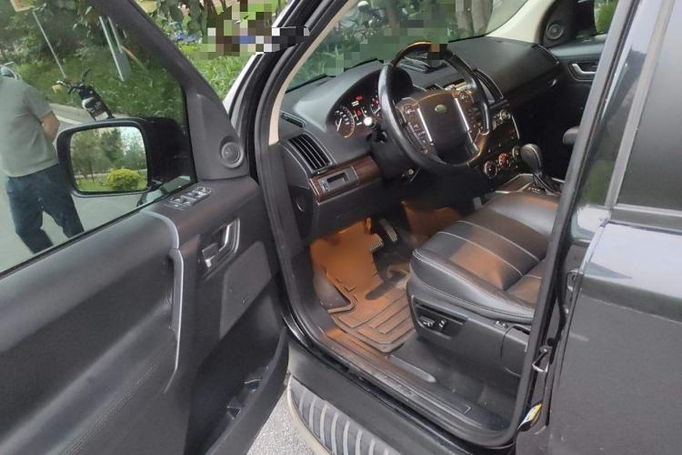 Used Land Rover Freelander 2 2014 2.0T Si4 SE Gasoline Version Interior 3