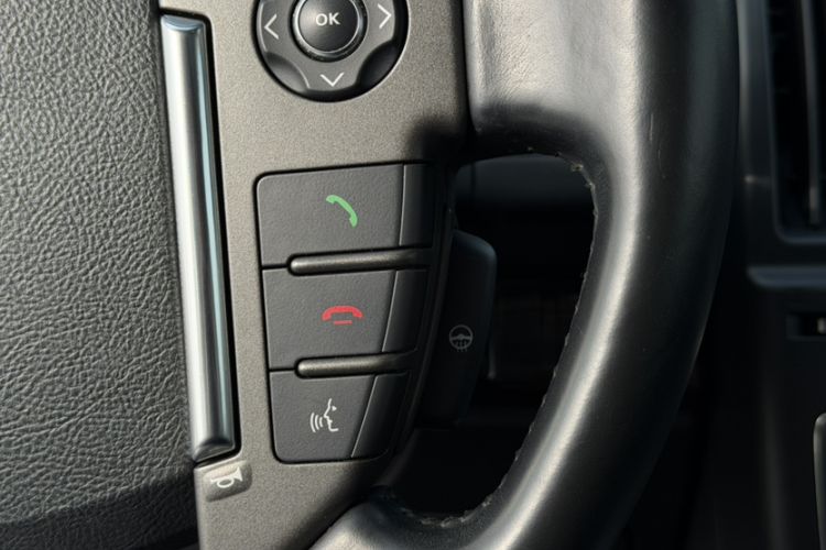 Used Land Rover Freelander 2 2014 2.2T SD4 SE Diesel Edition Interior 6