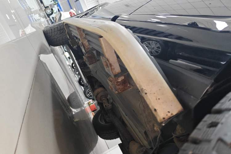 Used Land Rover Freelander 2 2014 2.0T Si4 SE Gasoline Version Left Side Sill