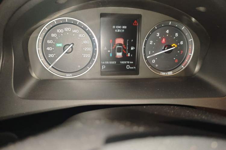 Used Land Rover Freelander 2 2014 2.0T Si4 SE Gasoline Version Odometer Close Up
