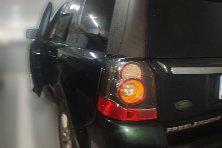 Used Land Rover Freelander 2 2014 2.0T Si4 SE Gasoline Version Rear Left 45 Deg