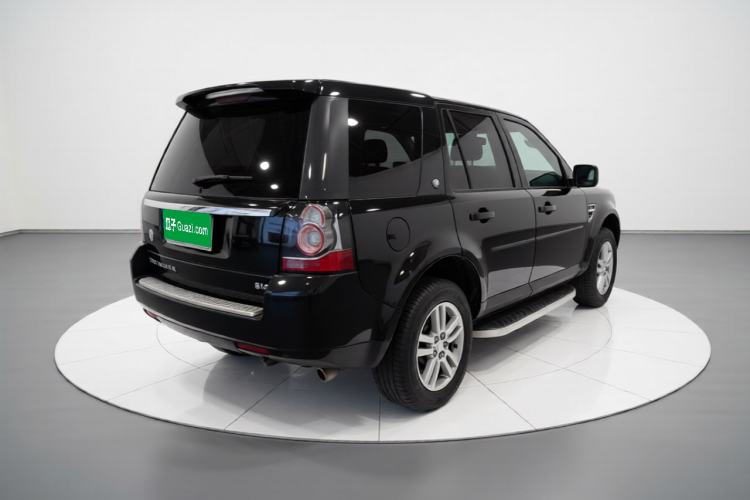 Used Land Rover Freelander 2 2014 2.0T Si4 SE Gasoline Version Rear Right 45 Deg
