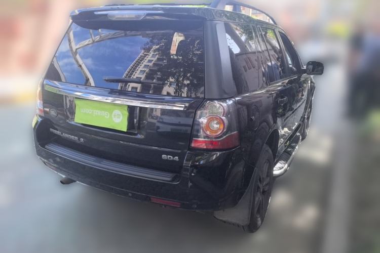 Used Land Rover Freelander 2 2014 2.2T SD4 SE Diesel Edition Rear Right 45 Deg
