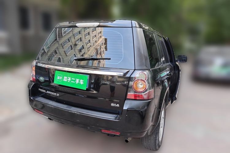 Used Land Rover Freelander 2 2014 2.0T Si4 S Gasoline Version Rear Right 45 Deg