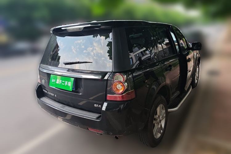 Used Land Rover Freelander 2 2014 2.0T Si4 SE Gasoline Version Rear Right 45 Deg